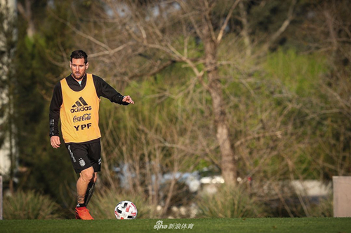 مباراة الأهلي والزمالكموعد القمة وأهم التفاصيل