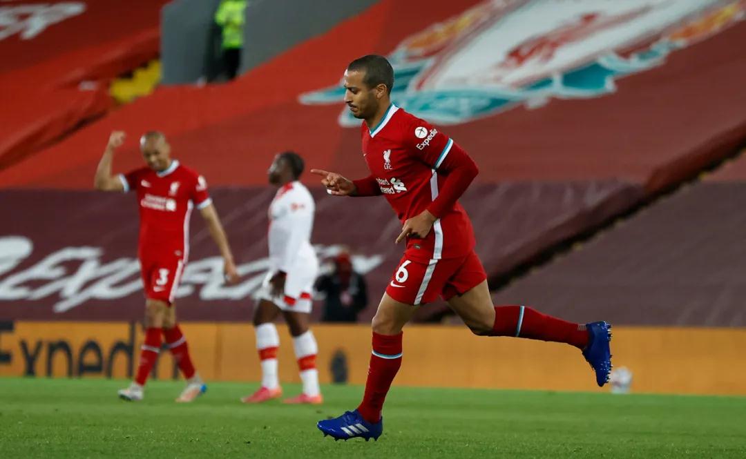 من فاز بدوري أبطال أوروبا عام 2000؟